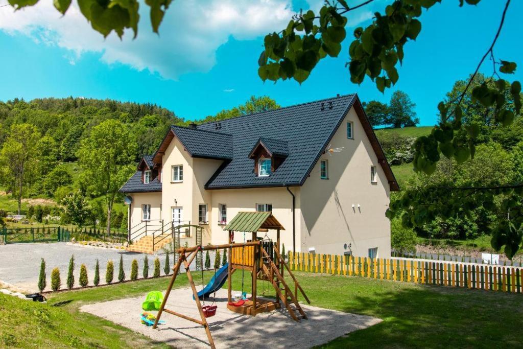 Roza Sudetow Apartamenty Duszniki Zdrój Dış mekan fotoğraf