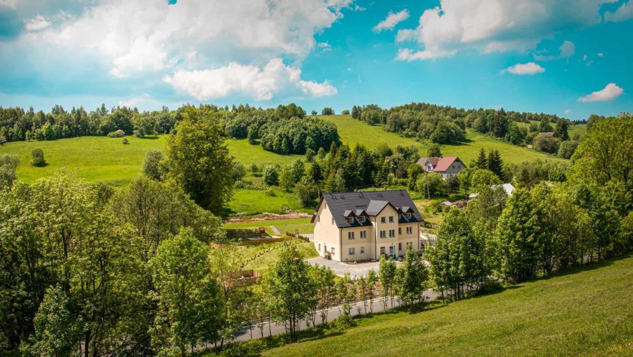 Roza Sudetow Apartamenty Duszniki Zdrój Dış mekan fotoğraf
